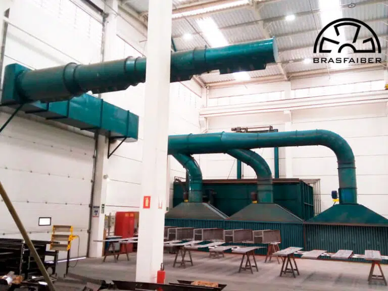Cabine de Pintura Industrial com Insuflador de Ar Limpo - Brasfaiber