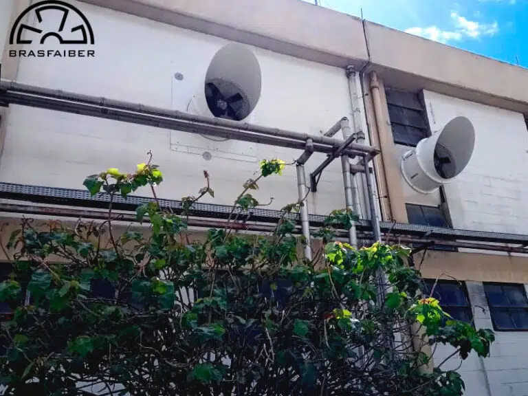 Ventilacao Industrial com Exaustor de Parede para Industria de Fluidos - Brasfaiber
