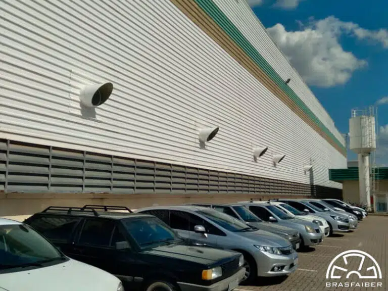 Exaustor de Parede Industrial para Galpao Logistico - Vista Completa - Brasfaiber