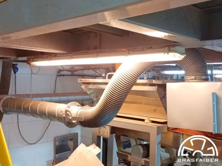 Coletor de Pó Industrial Brasfaiber na Indústria Gramore - Sistema de Dutos