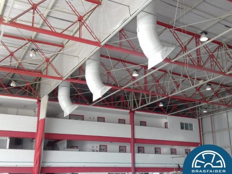 Ventilação diluidora em setor de pintura, mantendo a concentração de solventes abaixo do limite